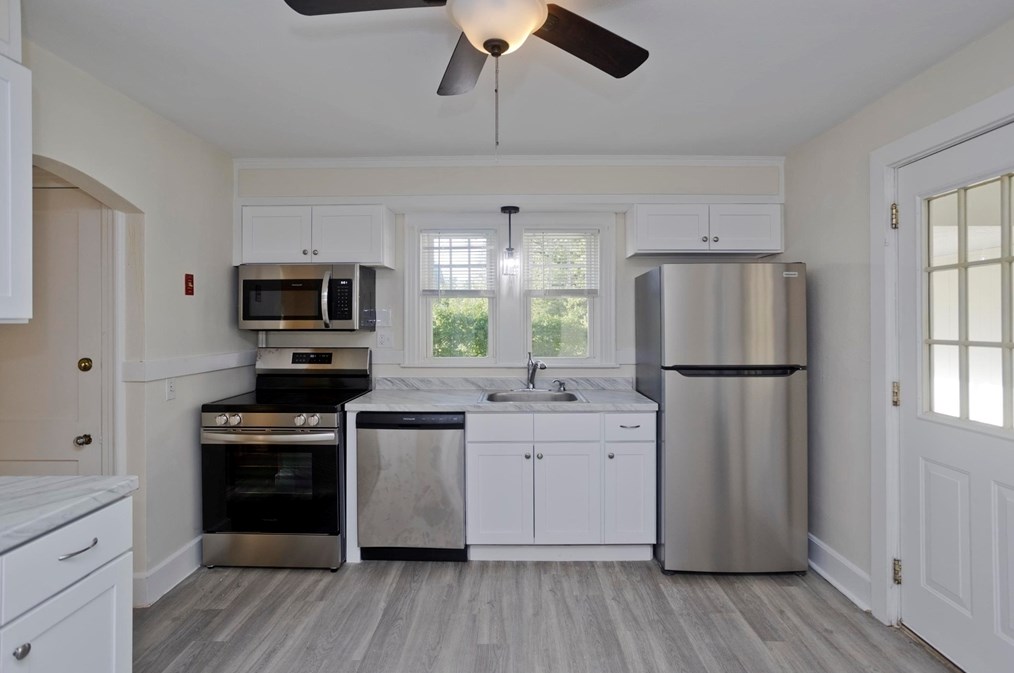 1350 Wilbraham Rd, Springfield MA  01119-2637 exterior