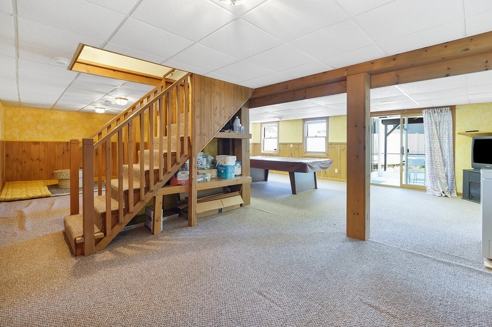 5 Flower St, Springfield MA  01118-2327 exterior