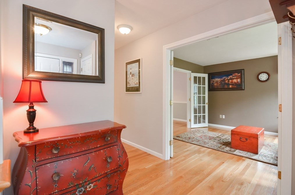 36 Lorraine Metcalf Rd, Franklin MA 02038-3234 exterior