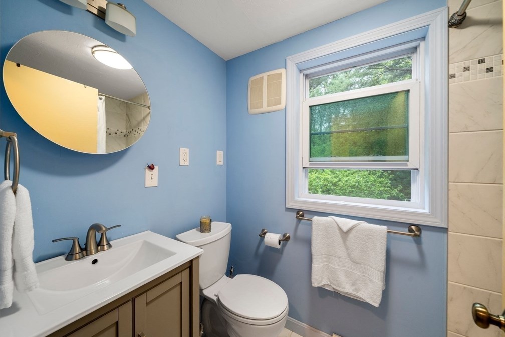 21 Lucys Path, Plymouth MA 02360-6202 exterior