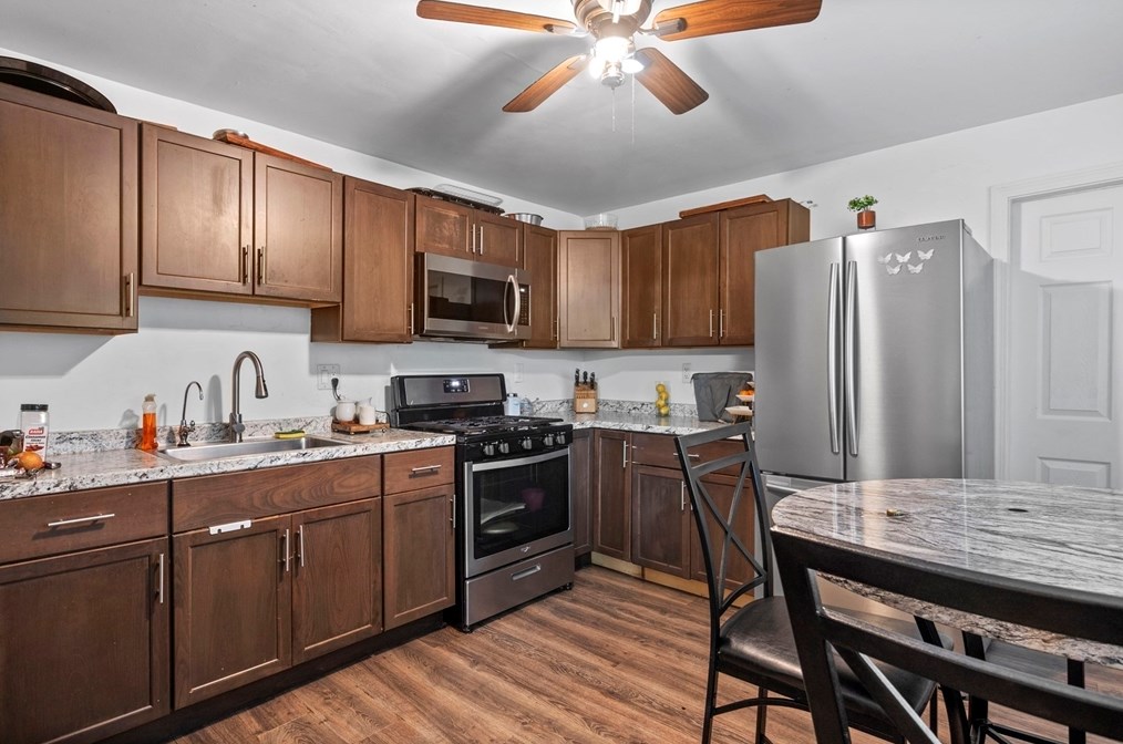 79 Lincoln St, Everett, MA 02149-5031