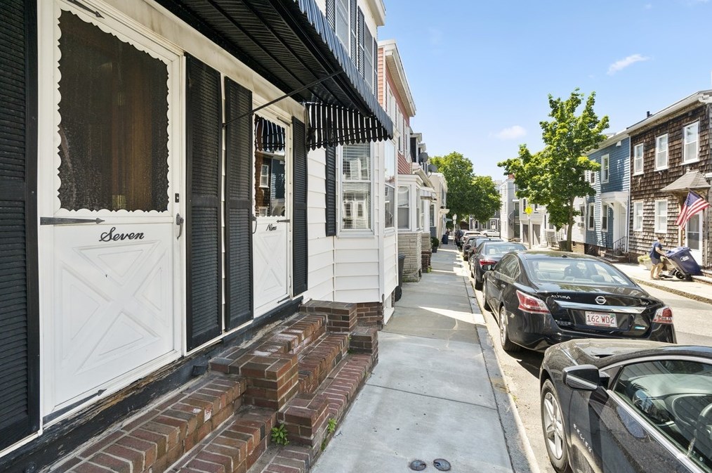 7 Grimes St, Boston MA  exterior