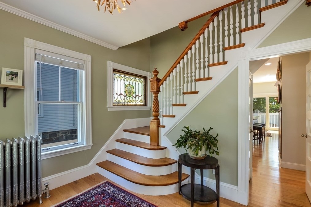 30 Sargent St, Winthrop, MA 02152