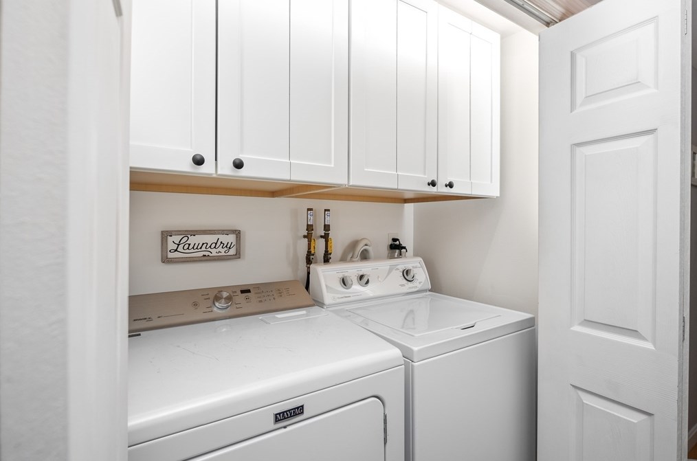 84 King St, Hanover MA 02339-2404 exterior