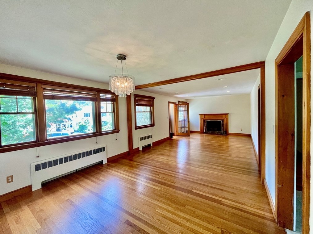 109 Lindbergh Ave, Needham, MA 02494 exterior