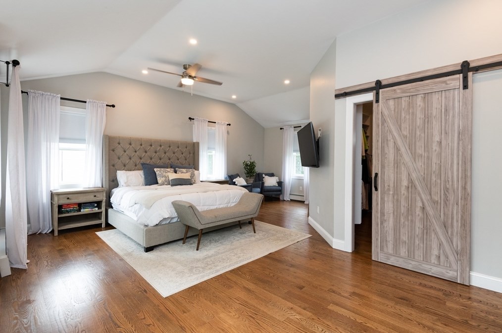 1 Vlg Row, Lynnfield MA 01940-2528 exterior