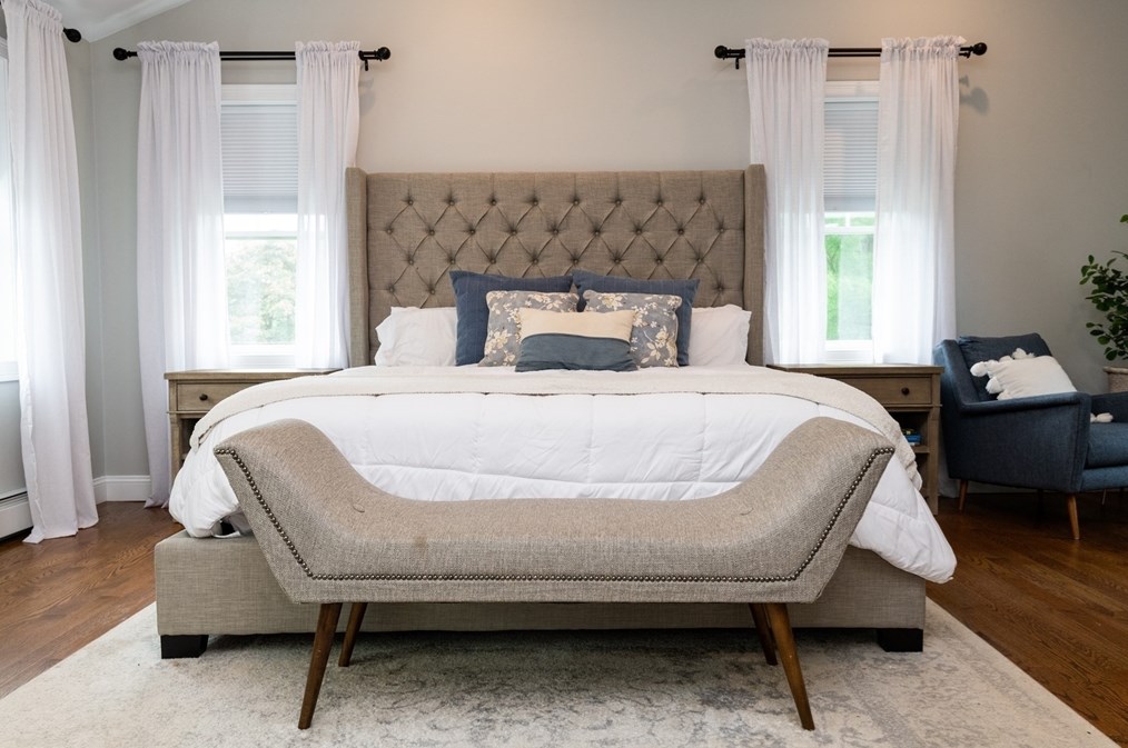 1 Vlg Row, Lynnfield MA 01940-2528 exterior