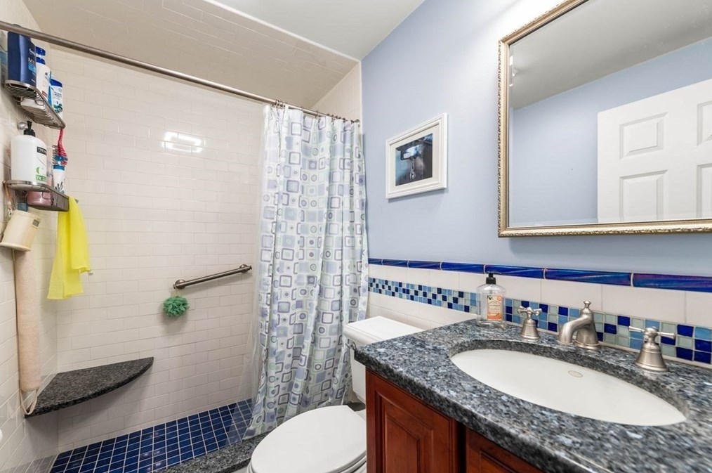 80 Fallon Cir, Braintree MA 02184-3821 exterior