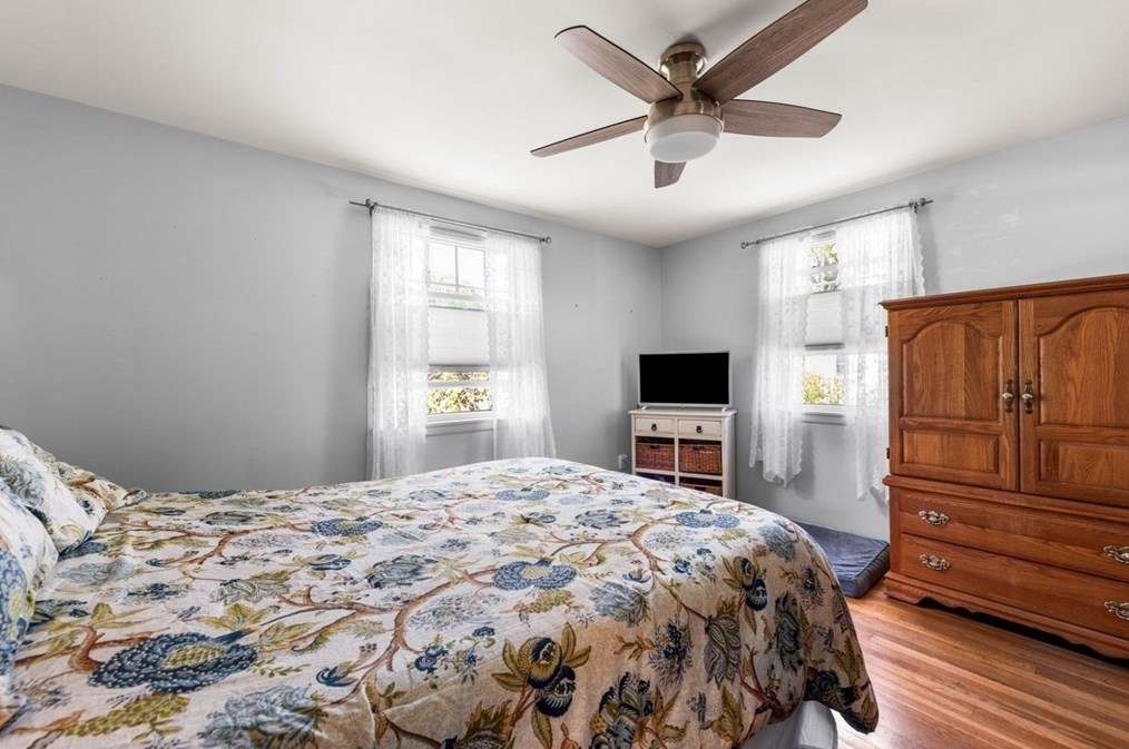 80 Fallon Cir, Braintree MA 02184-3821 exterior