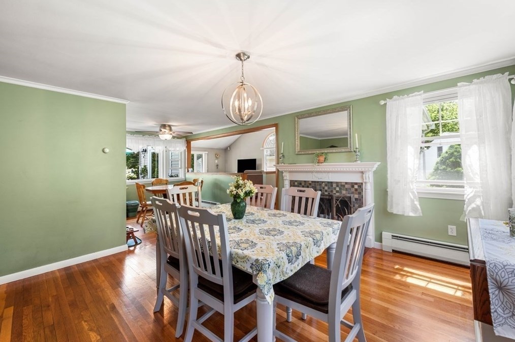 80 Fallon Cir, Braintree MA 02184-3821 exterior