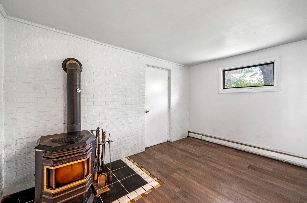 82 Cornell Rd, Marblehead MA 01945-2198 exterior