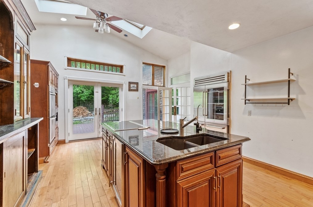 25 Fairbank St, Winchendon MA 01475-1718 exterior