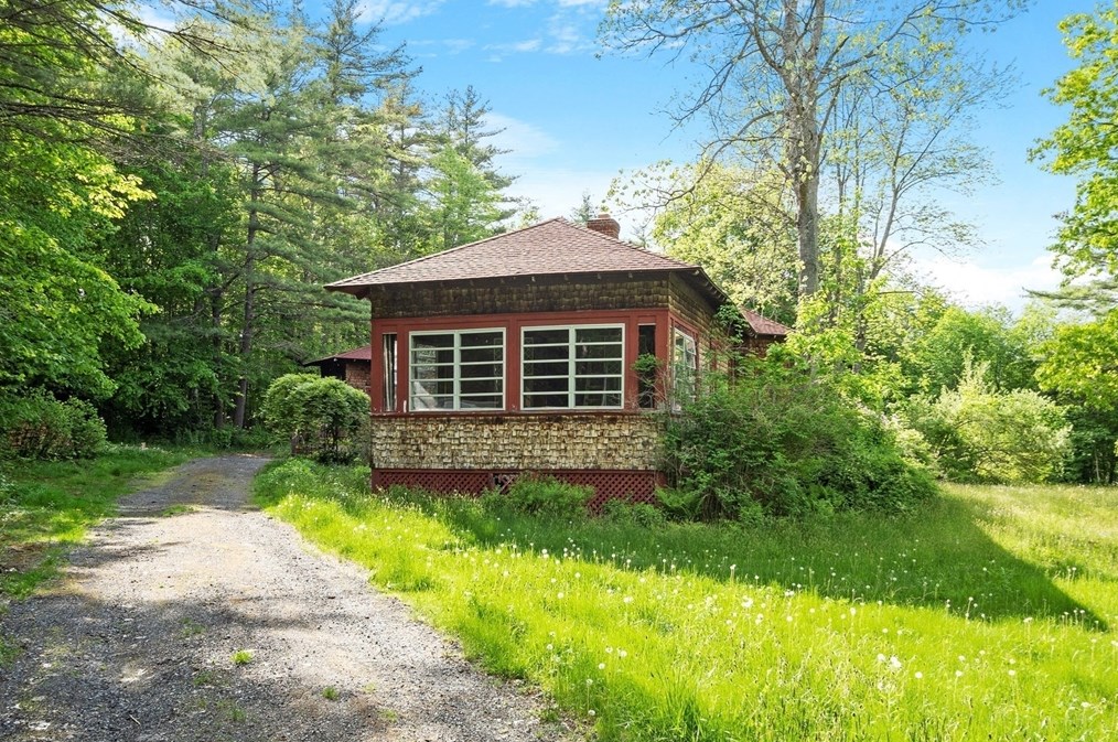 25 Fairbank St, Winchendon MA 01475-1718 exterior