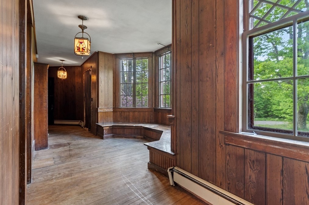 25 Fairbank St, Winchendon MA 01475-1718 exterior