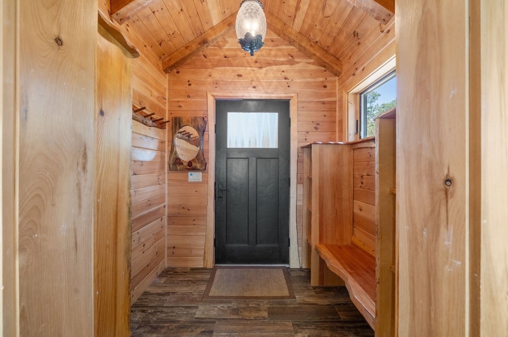 58 Blueberry Rd, Plymouth MA 02360-6800 exterior