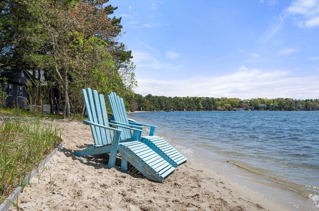 58 Blueberry Rd, Plymouth MA 02360-6800 exterior