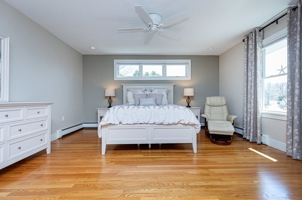 54 Cornell Rd, Marblehead MA 01945-2140 exterior