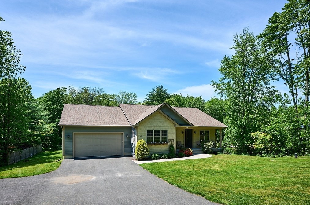 118 Middle Rd, Southampton, MA 01073