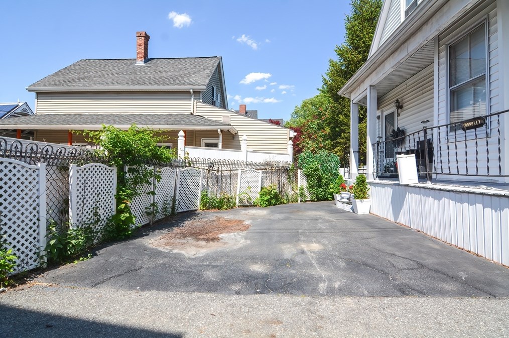 10 Blake Ct, Everett, MA 02149