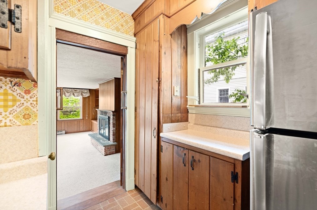 4 Prince St, Marblehead MA 01945-2224 exterior