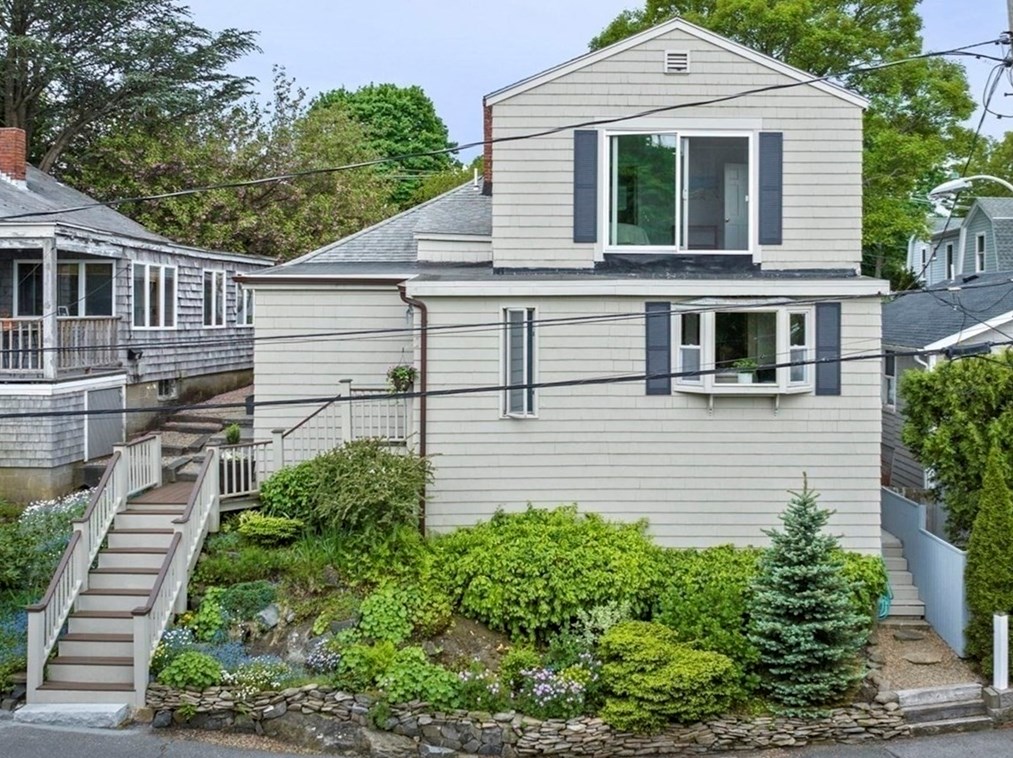 26 Manataug Trl, Marblehead MA 01945-1310 exterior