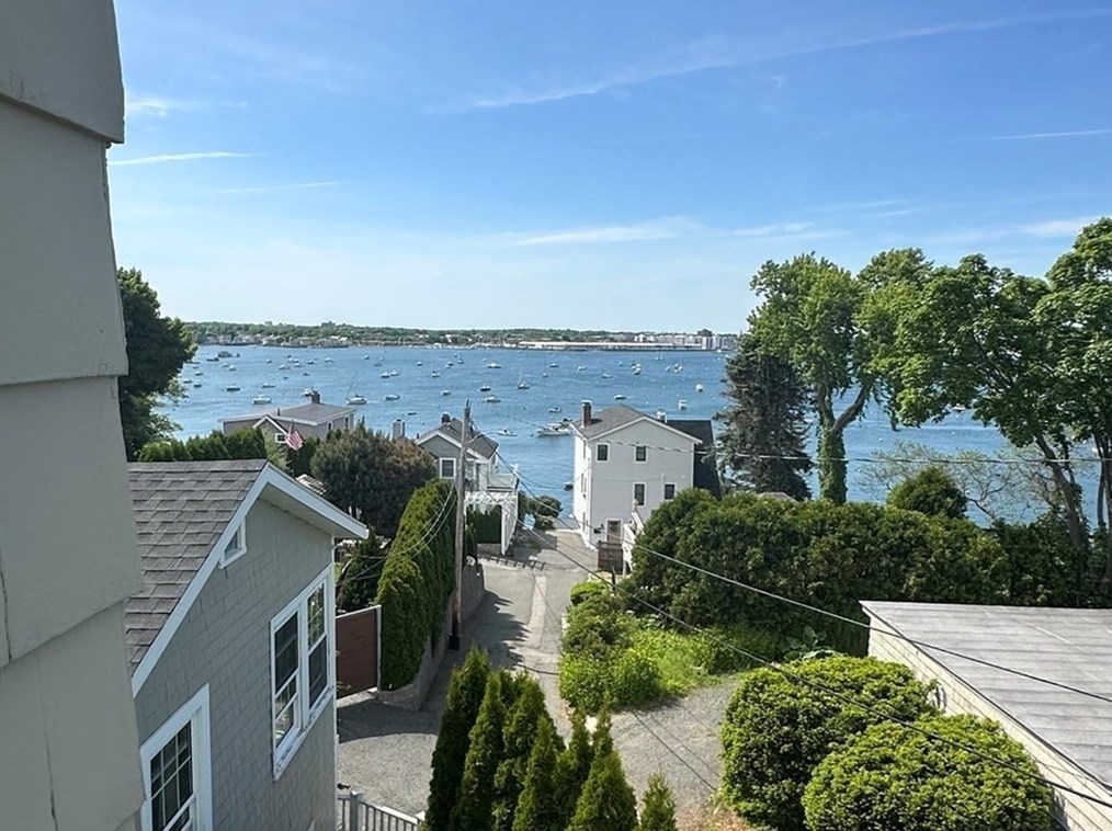 26 Manataug Trl, Marblehead MA 01945-1310 exterior