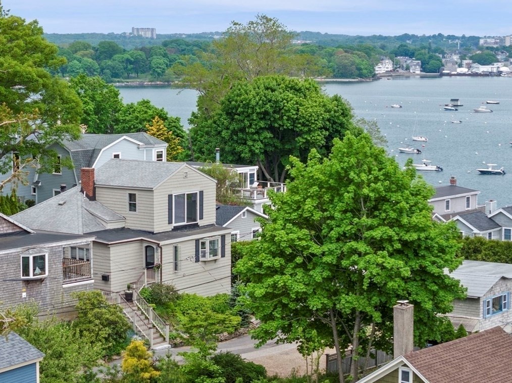 26 Manataug Trl, Marblehead MA 01945-1310 exterior