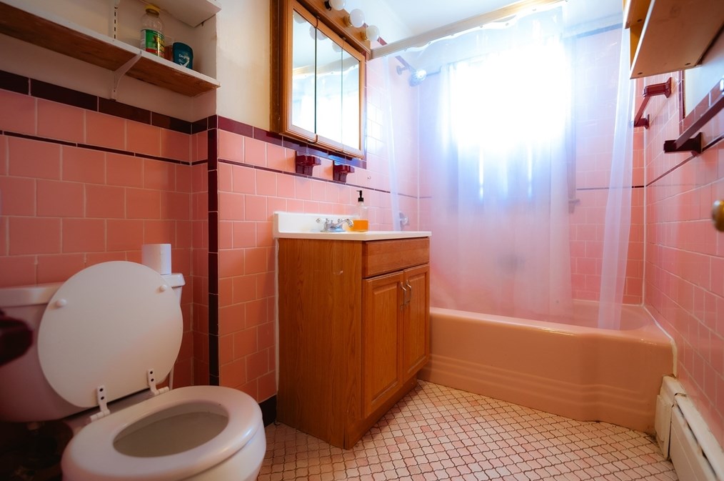 176 Ferry St, Lawrence MA  01841-1330 exterior