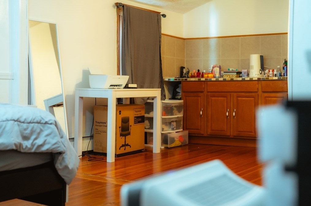 176 Ferry St, Lawrence MA  01841-1330 exterior