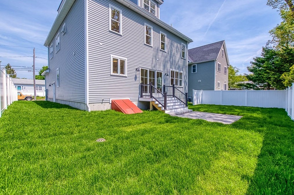 132 Jefferson St, Dedham MA  exterior