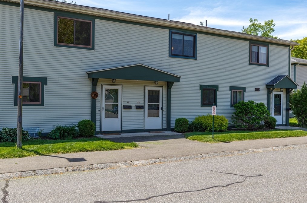 170 Hadley Rd, Amherst MA 01002-3151 exterior