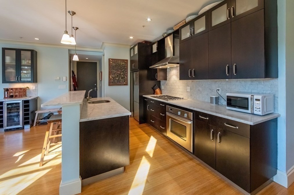 354 Dorchester St Apt 4, Boston, MA