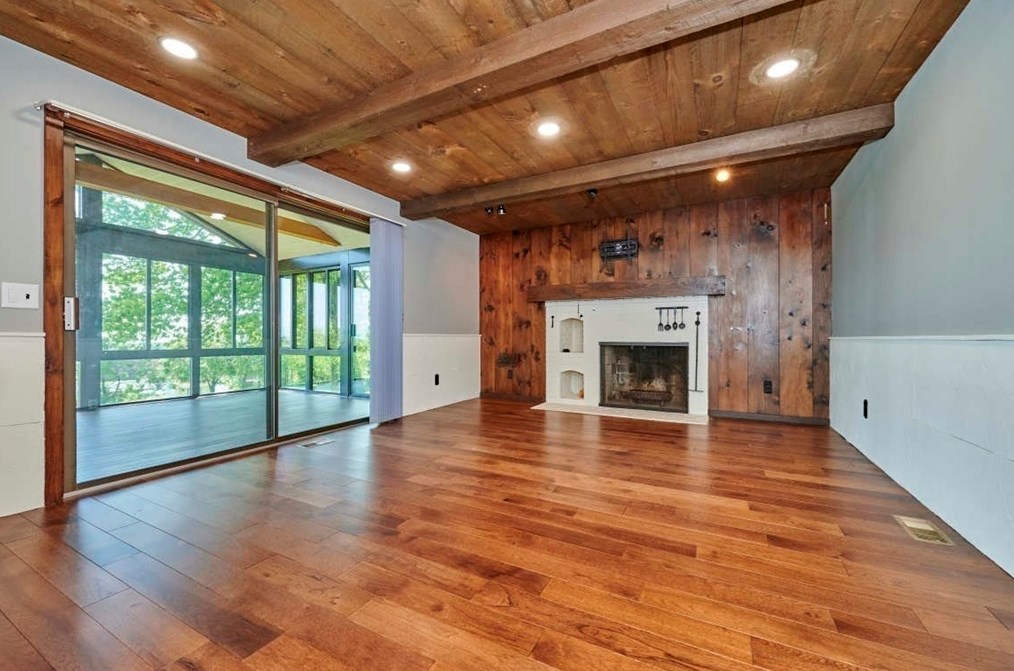 115 Hl St, Leominster MA 01453-3912 exterior