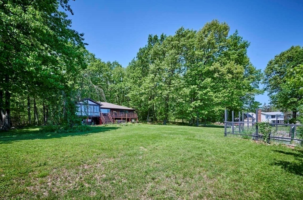 115 Hl St, Leominster MA 01453-3912 exterior