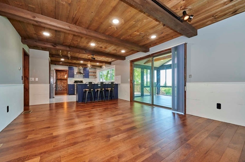 115 Hl St, Leominster MA 01453-3912 exterior