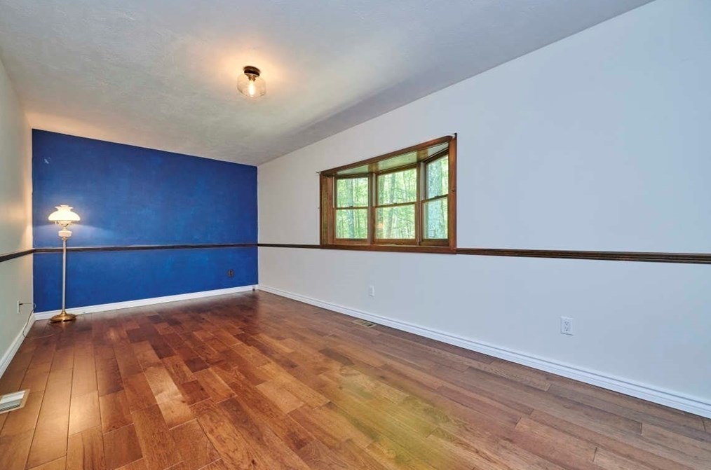 115 Hl St, Leominster MA 01453-3912 exterior