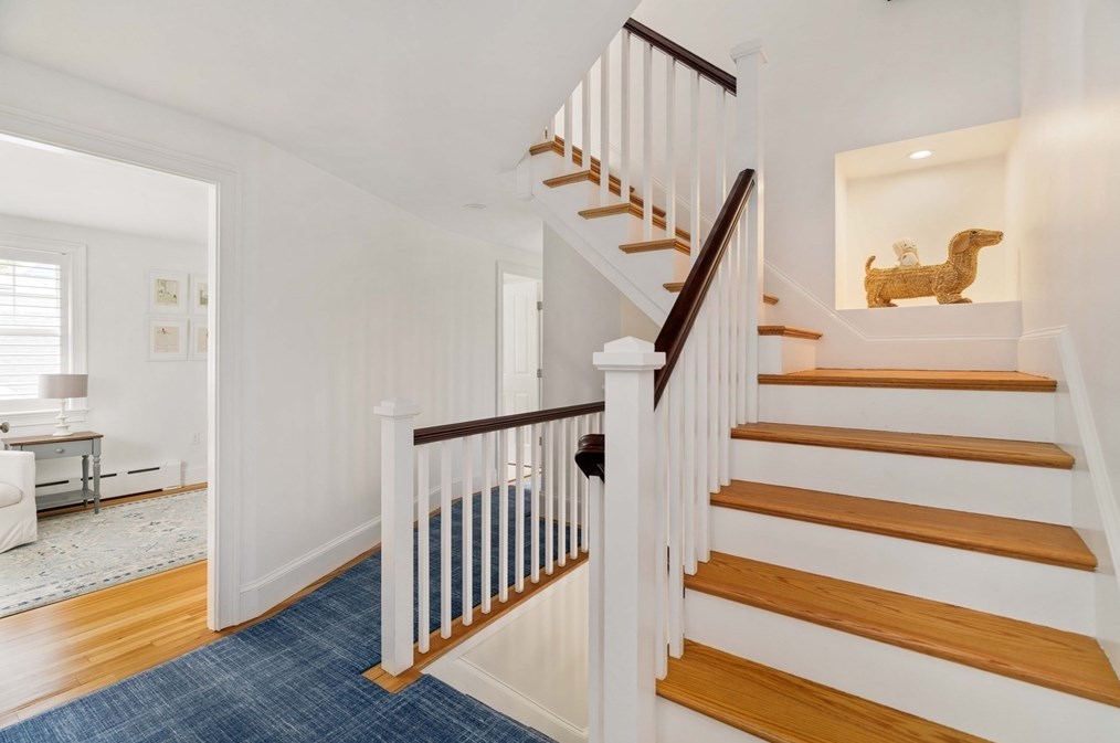 106 Florence Ave, Arlington MA 02476-7264 exterior