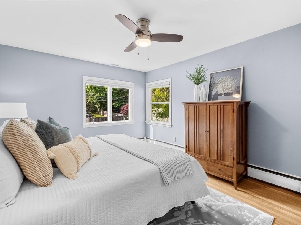 322 Atlantic Ave, Marblehead MA  01945-2730 exterior