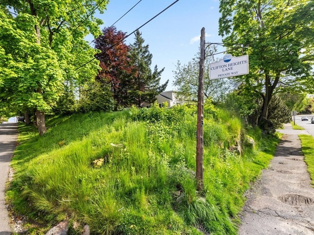 322 Atlantic Ave, Marblehead MA  01945-2730 exterior