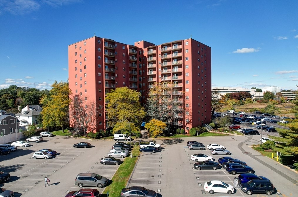 115 W Squantum St #1208, Quincy, MA 02171