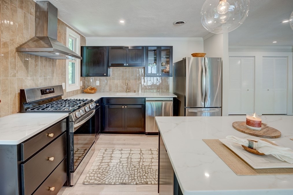 11 Concord Greene #6, Concord, MA 01742