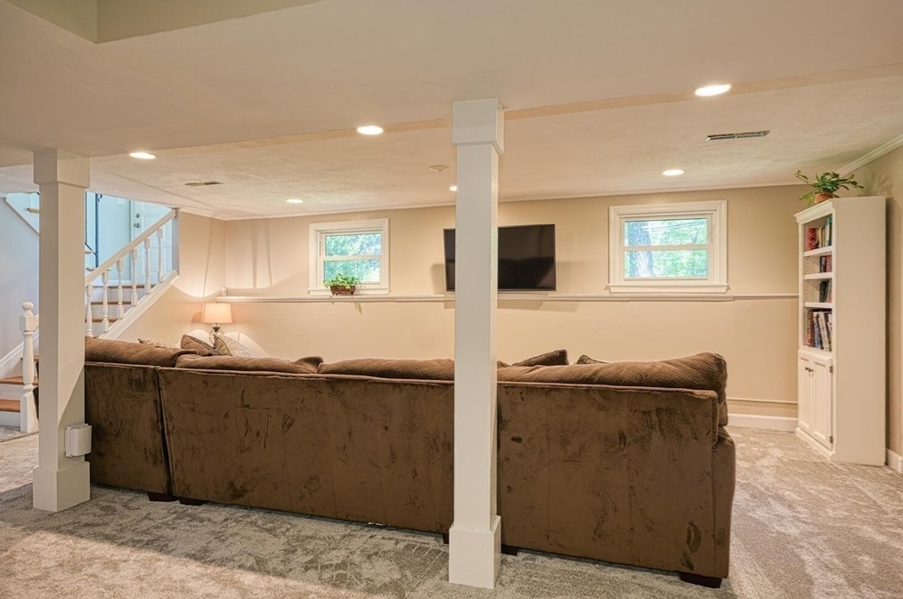 95 Ml St, Franklin MA 02038-1224 exterior