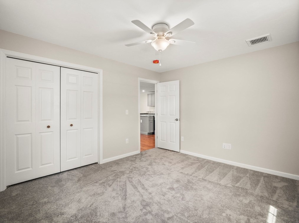 48 Litchfield St, Worcester MA 01603 exterior