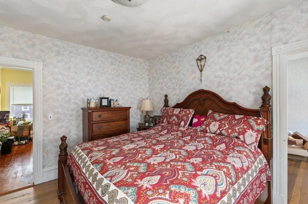 238 Beach St, Revere MA 02151-5004 exterior