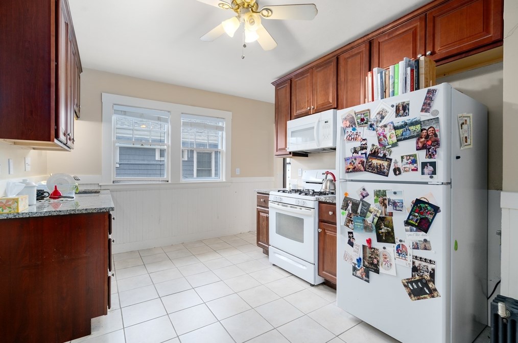 128 Jewett St, Newton MA 02458-1525 exterior