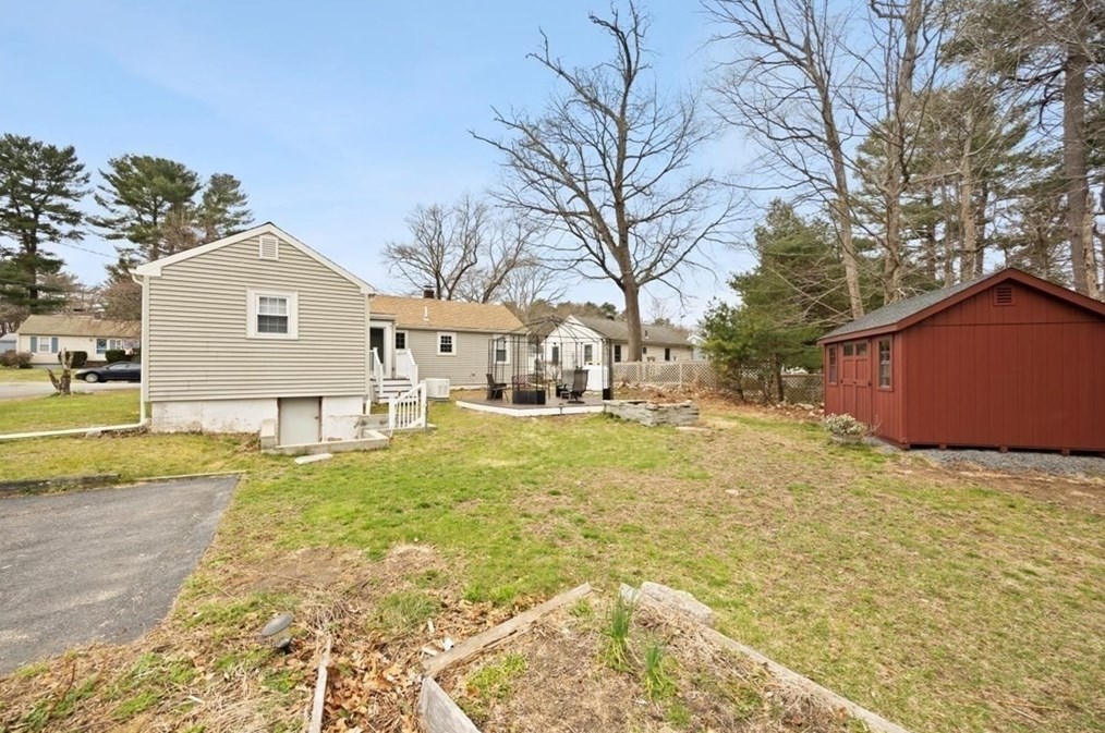 26 Jamieson St, Abington MA  02351-1022 exterior