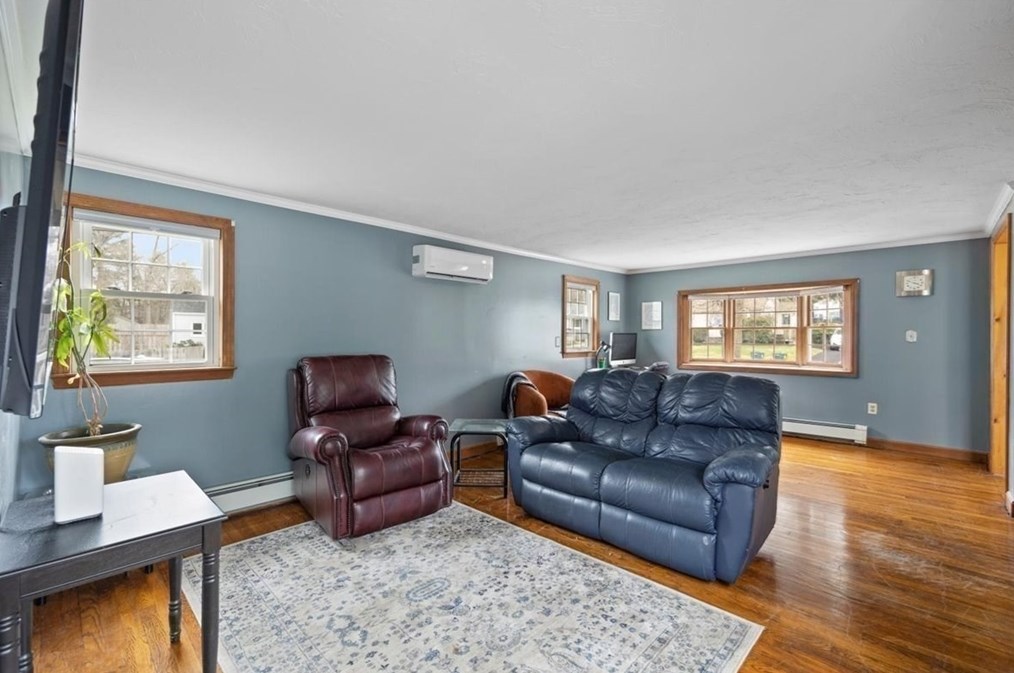 26 Jamieson St, Abington MA  02351-1022 exterior