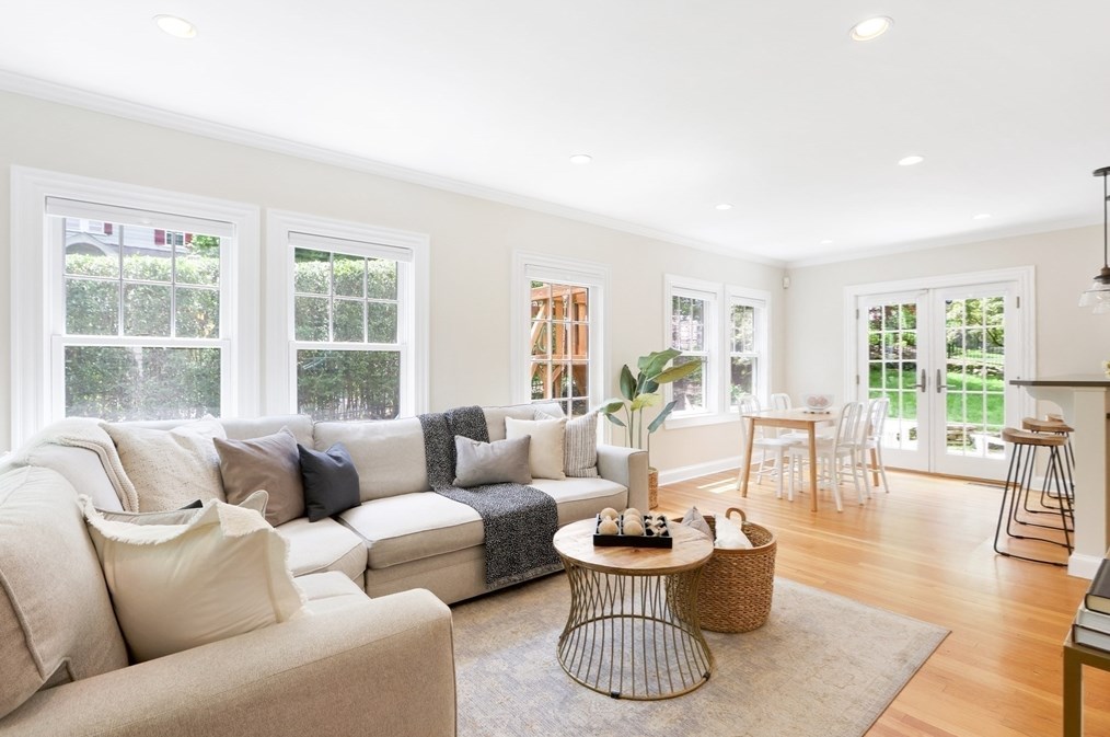 77 Walden St, Newton MA 02460-2133 exterior