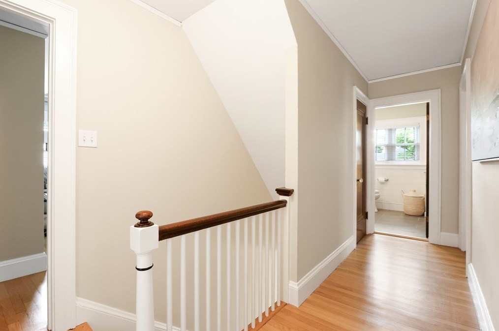 77 Walden St, Newton MA 02460-2133 exterior