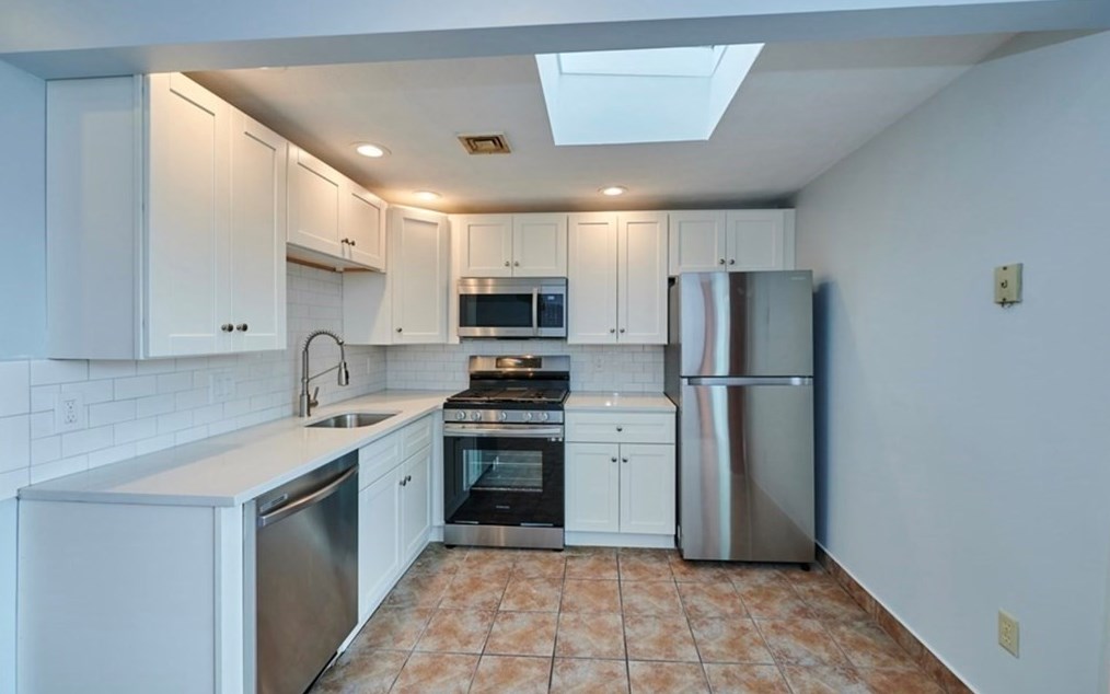 251-253 Saratoga #ph, Boston, MA 02128